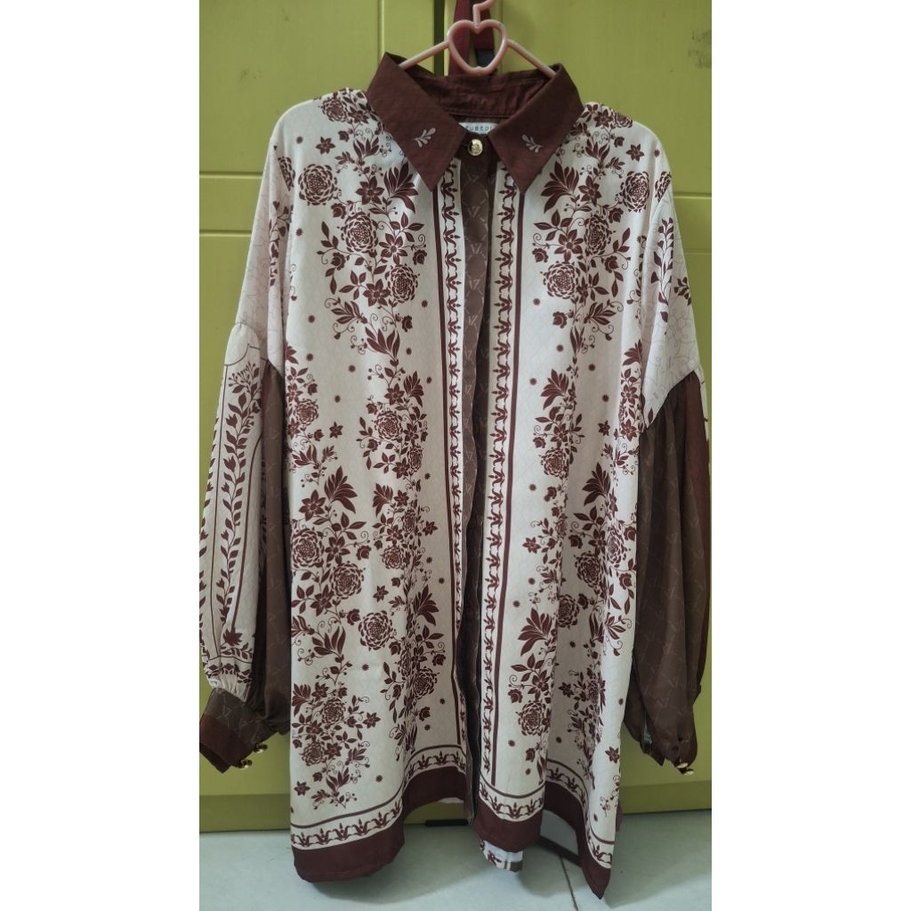 Preloved VZ Aubeline Top