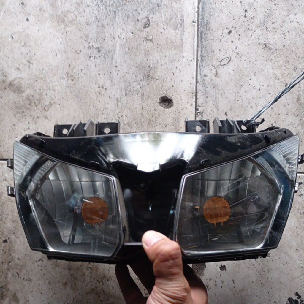 lampu depan cbr k45a original