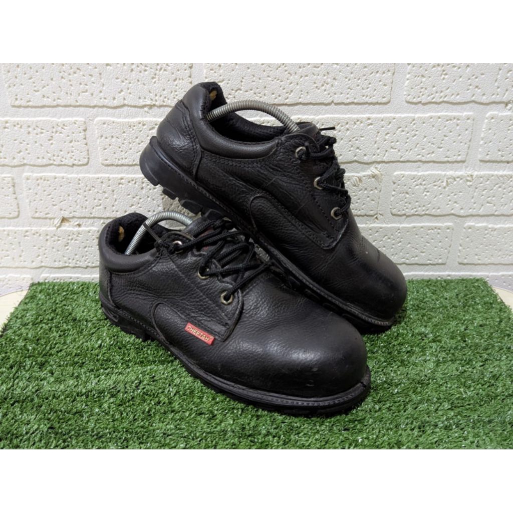 Sepatu Septi Second 42/42,5