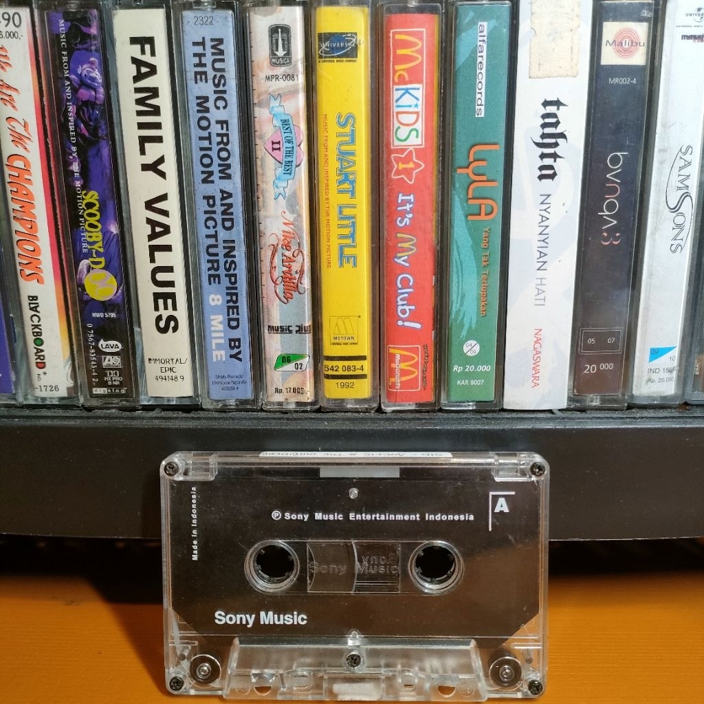 Kaset Pita Superman Is Dead SID Angels And The Outsiders hanya kaset bootleg