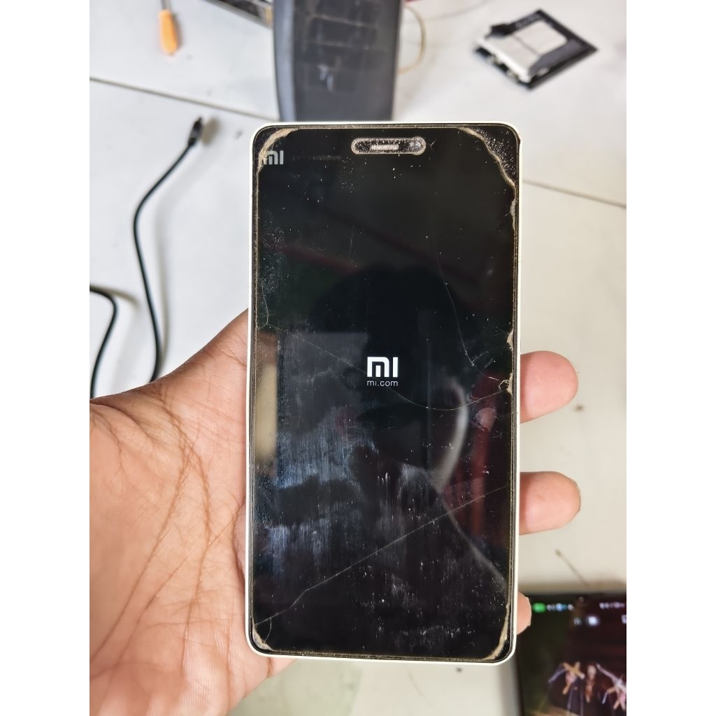 Xiaomi Mi4i stuck logo