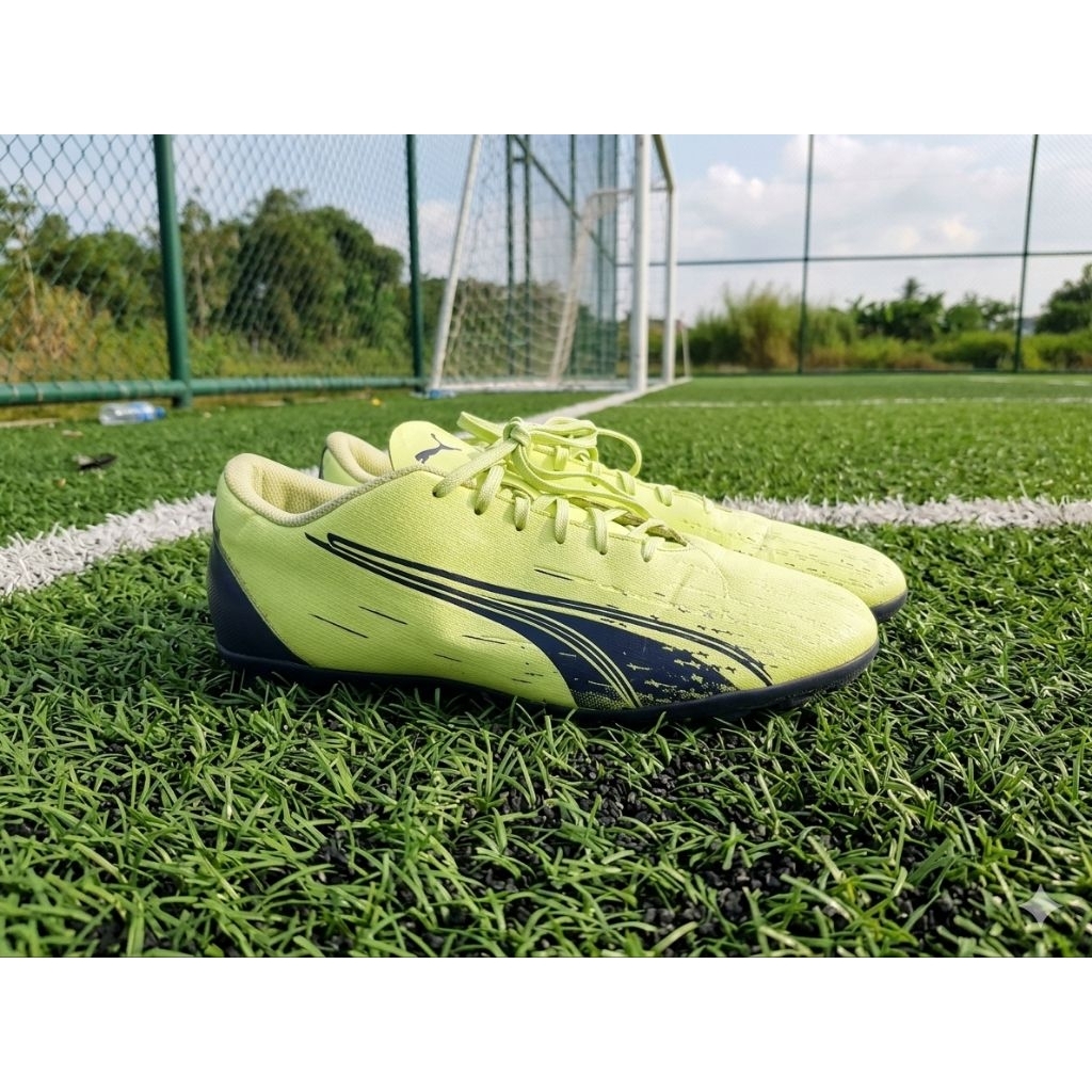 Sepatu Bola Second Minisoc Puma Ultra Play MG Size 43 Insole 280 Second Ori