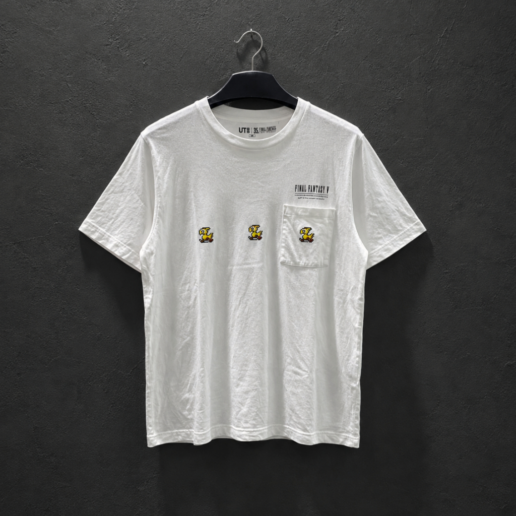 Kaos t-shirt Uniqlo UT x Final Fantasy V Pocket Chocobo Art LIKE NEW