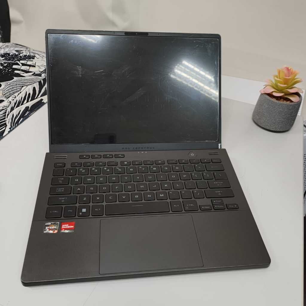 [Orderan Fahrul] [Second] LAPTOP GAMING ASUS ROG ZEPHYRUS ANIMATRIX G14 GA402RK R9-6900HS R6800S (Se