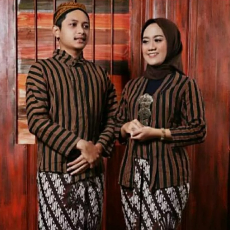 Set Baju Adat Jawa Couple Preweding Lengkap