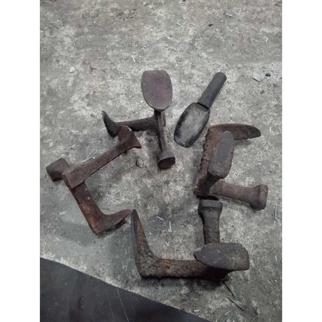 paron besi sol sepatu stok zaman dulu