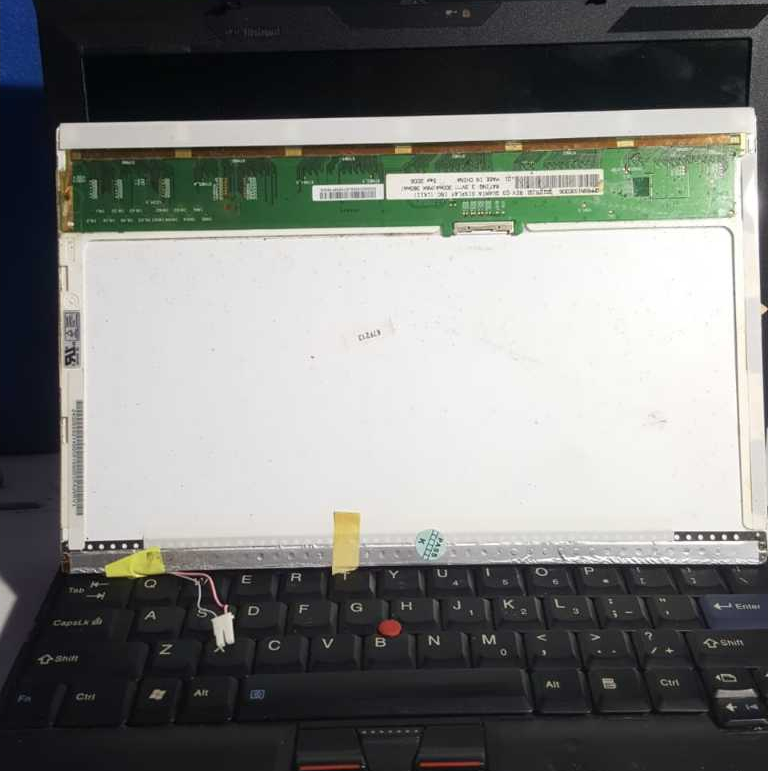LCD notebook Leptop 12.1 inc WXGA inverter Asus Lenovo Toshiba HP Compaq Axioo Anote Acer