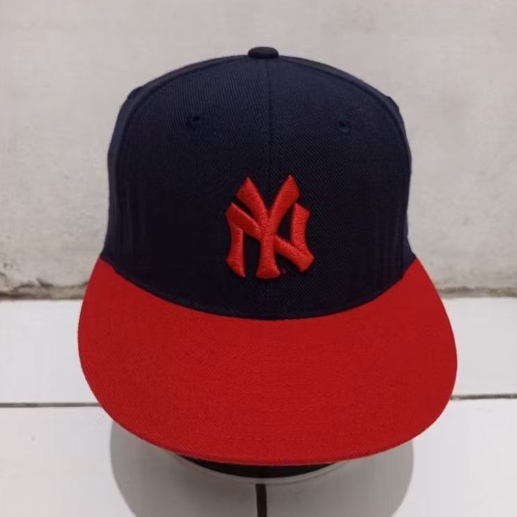 TOPI VINTAGE SECOND - NY
