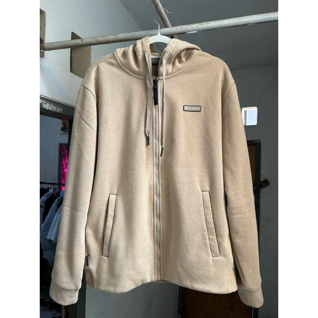 DISCOVERY EXPEDITION Ziphoodie Warna Coklat Susu Second Original
