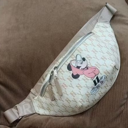 Tas Waistbag Sport MLB collabs Disney (second)