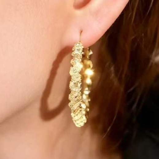 Anting emas kotak kecil bulat cakep titanium wanita Korea