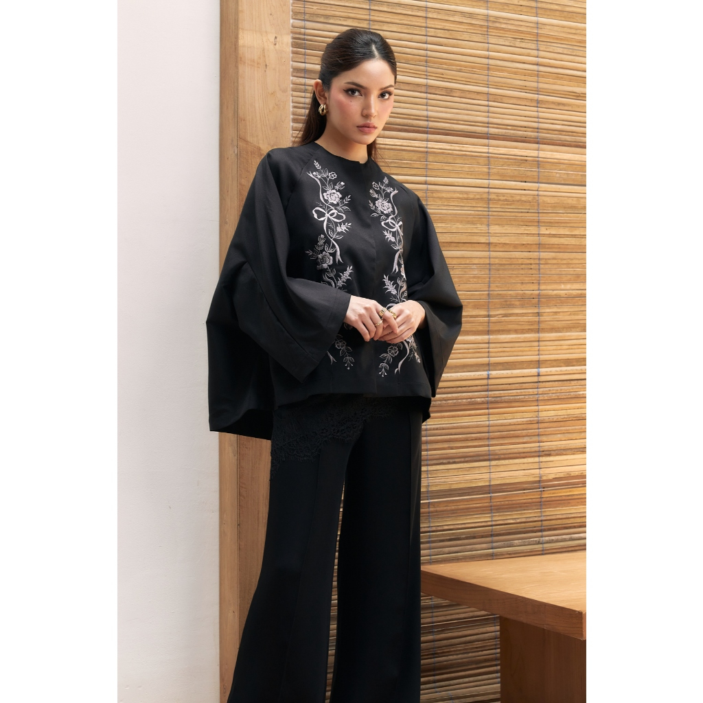 STUDIO TUI - MAVIE OUTER IN BLACK