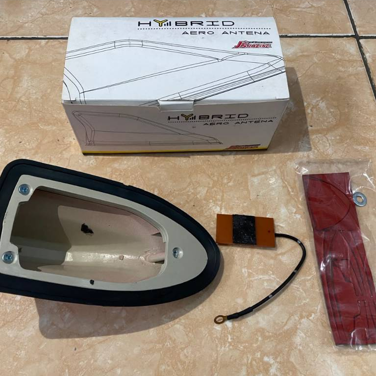 ANTENA SIRIP HIU HYBIRD CX-5 RED  5002ANT000203-RED