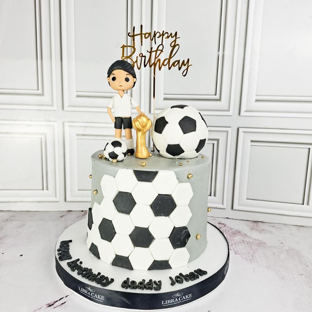 Kue Ulang tahun/Birthday cake/Kue Ultah tema Bola/Bola Cake