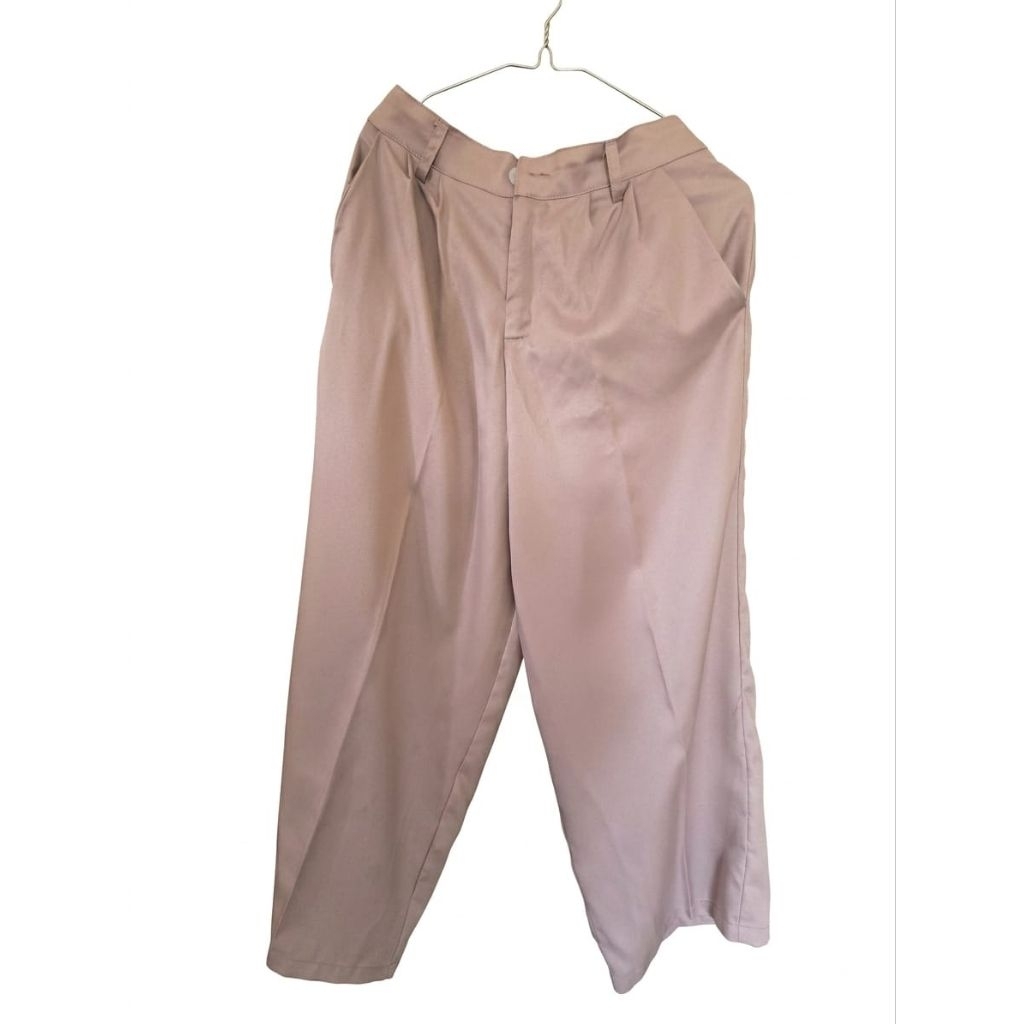 PRELOVED CELANA KULOT KERJA WANITA COKLAT MUDA