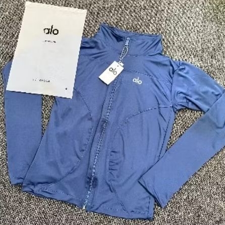 YOGA ALO SLIMFIT