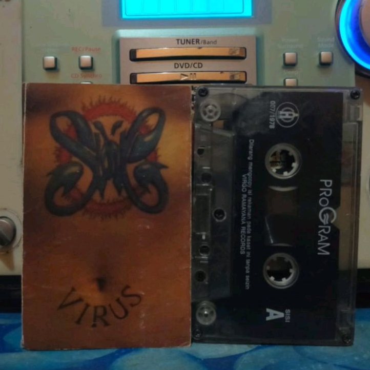 kaset pita Slank virus