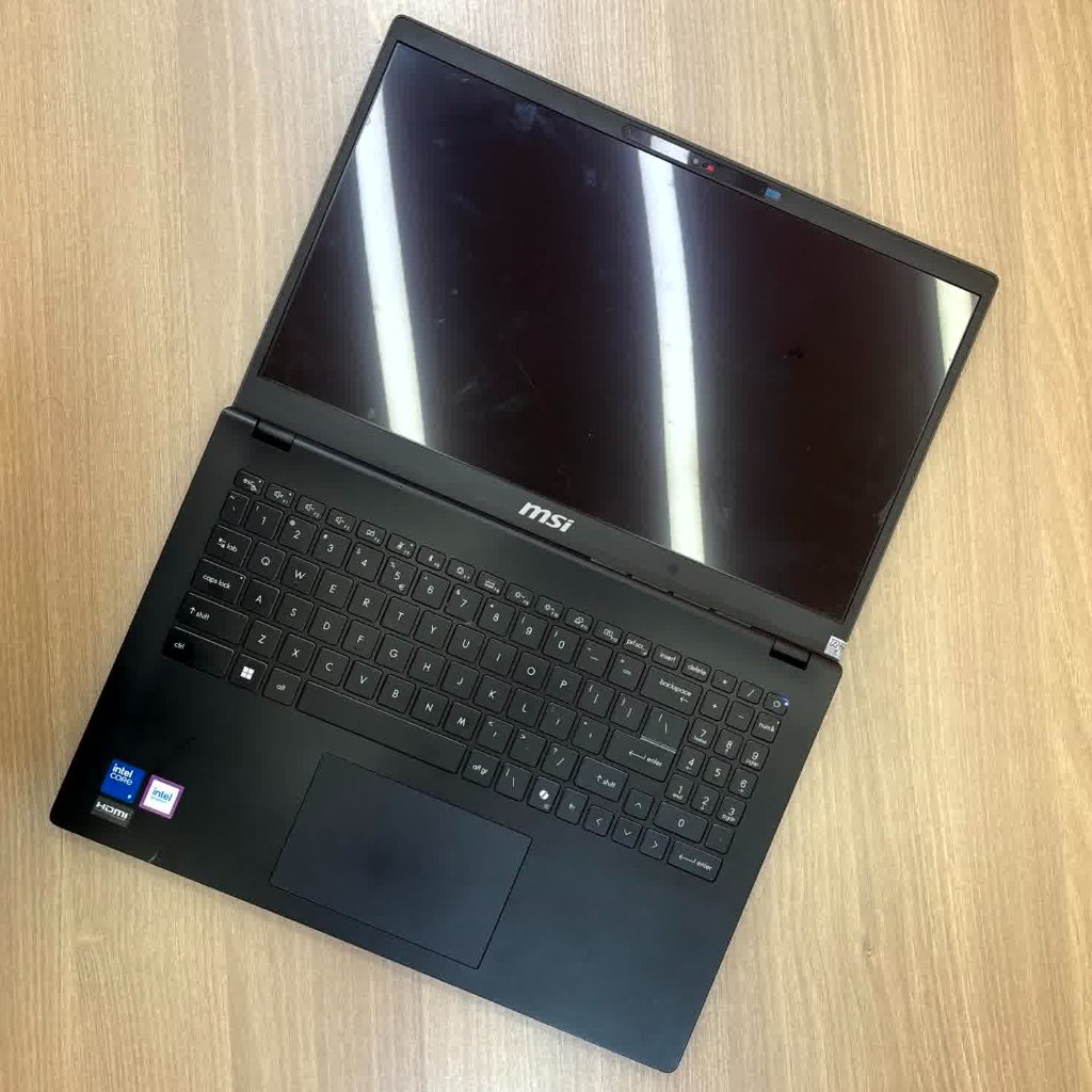 Laptop MSI MODERN 15, Intel core 9 270H (16/1000)
