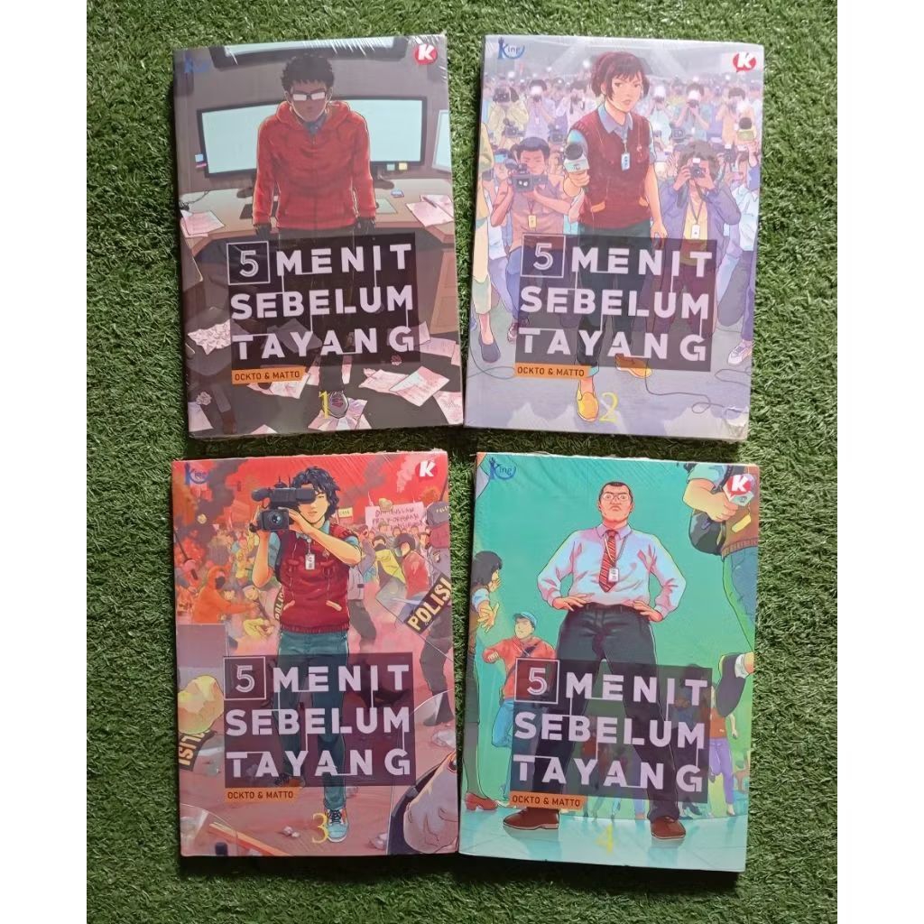 Paket Komik 5 Menit Sebelum Tayang (isi 4) (Ori, New, Segel)