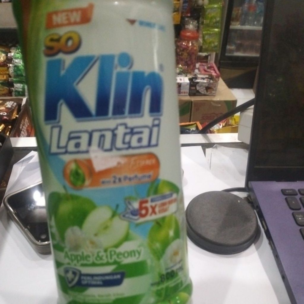 SOKLIN LANTAI 800 ML
