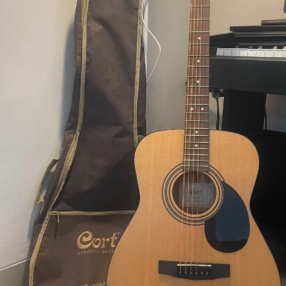 Gitar cort af510e op