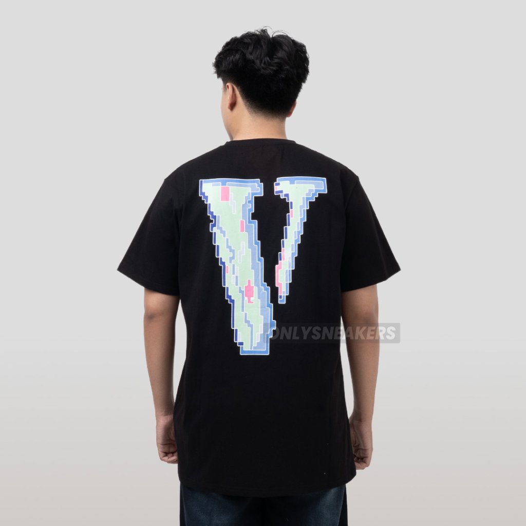 VLONE X FRIENDS PIXEL LOGO BLACK TEE