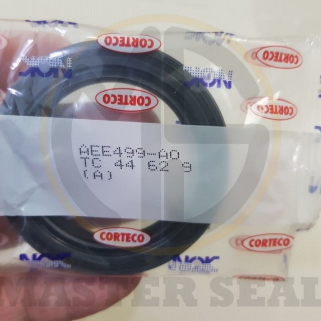 OIL SEAL TC 44 62 9 NOK CORTECO NBR JEPANG AEE499-A0