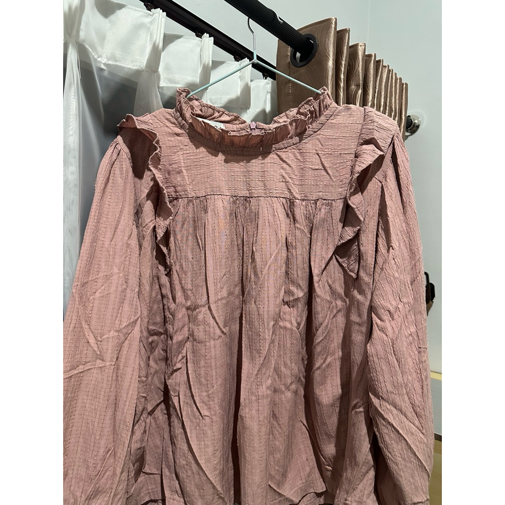 preloved atasan leviora