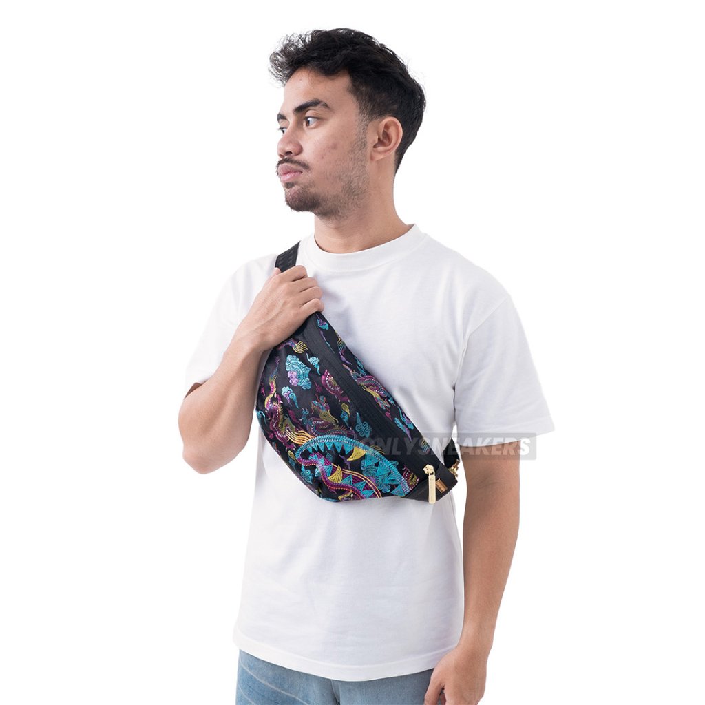 SPRAYGROUND EMBROIDERED DRAGONS SAVVY CROSSBODY BAG
