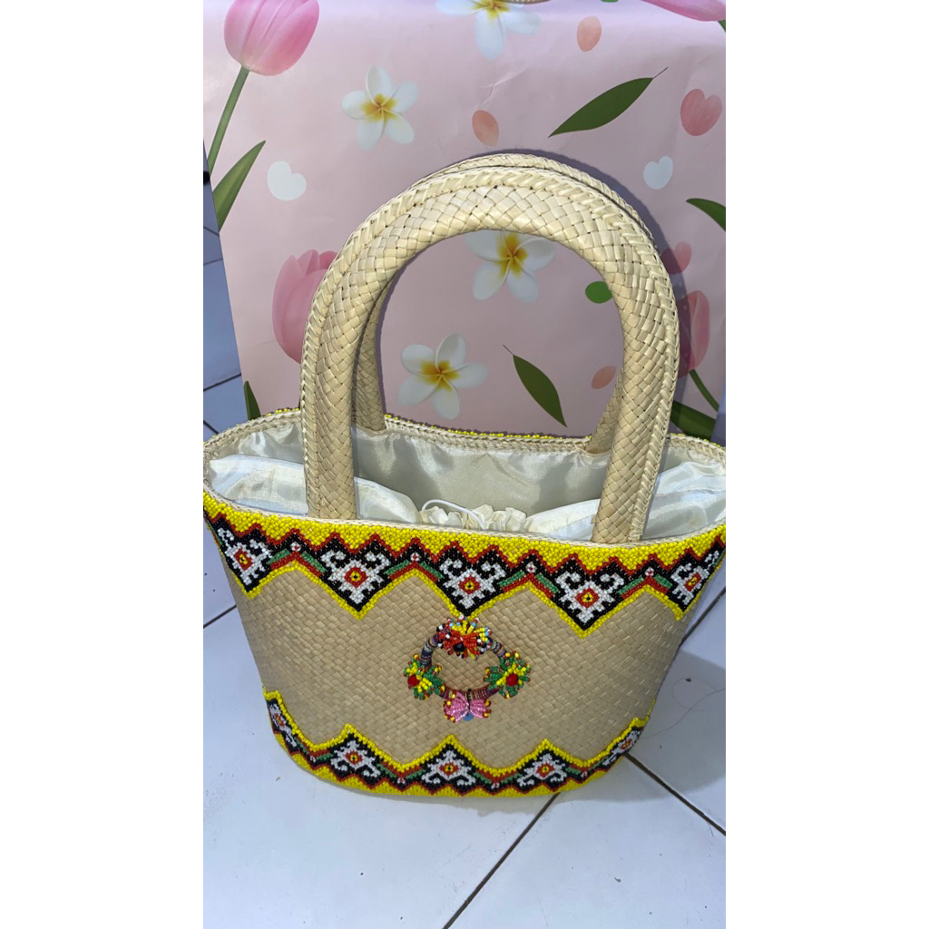 Tas Rotan Manik Dayak