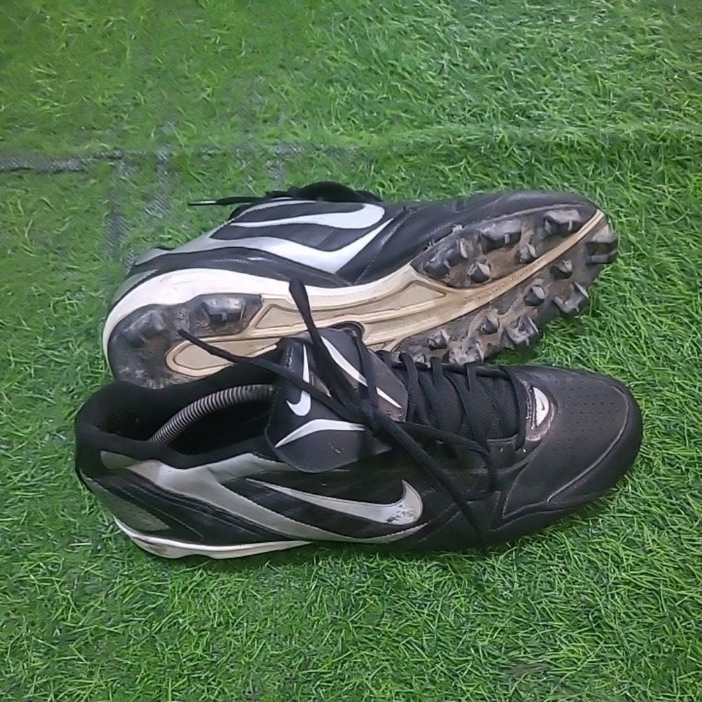 sepatu football nike keystone size 46