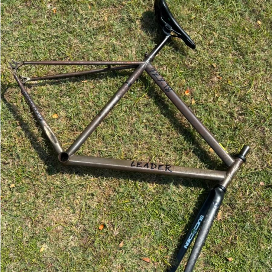 Frameset Leader 722 TS