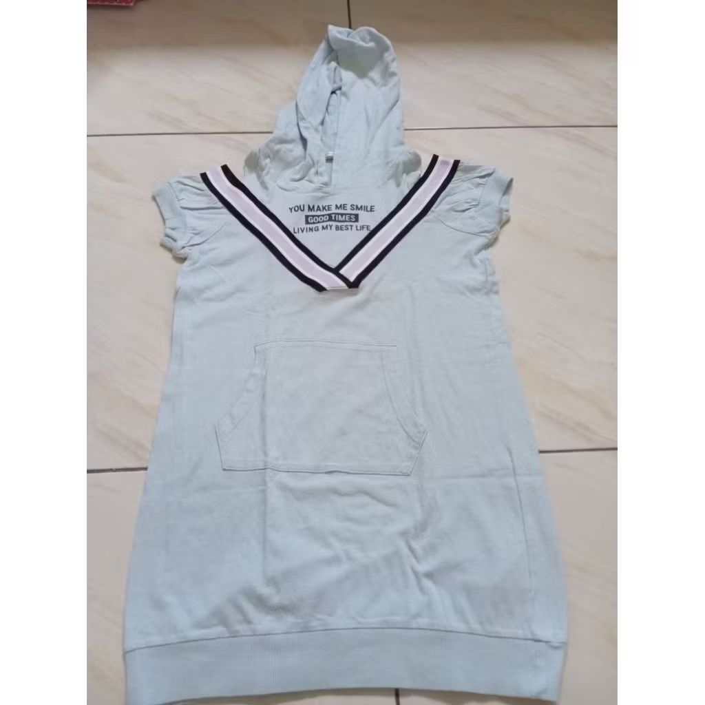 Hoodie kutung preloved anak 7-8tahun