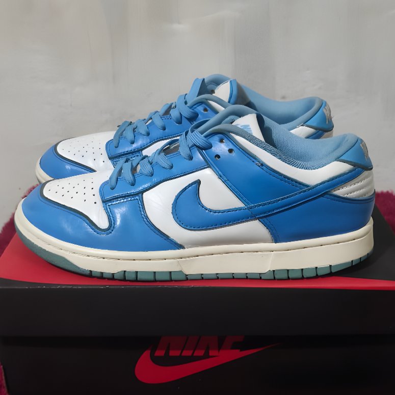 Nike Dunk Low University Blue sz 40,5