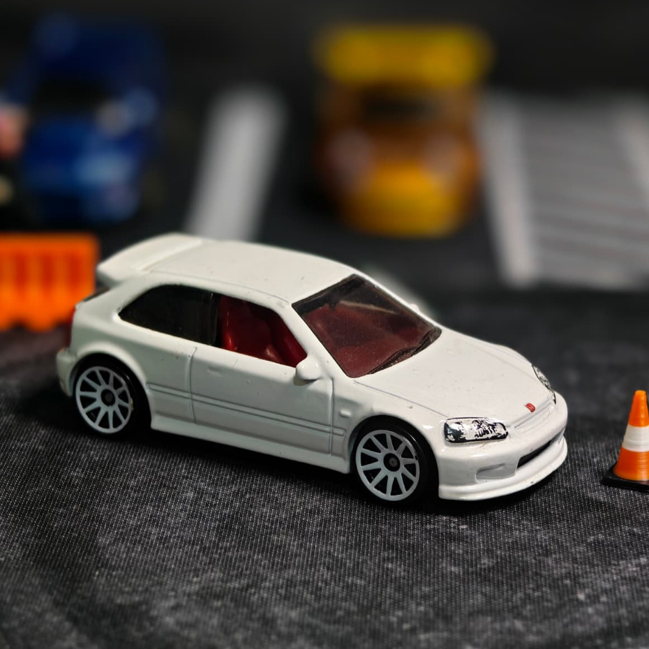 Hot Wheels Loose Honda Civic EK9 Putih