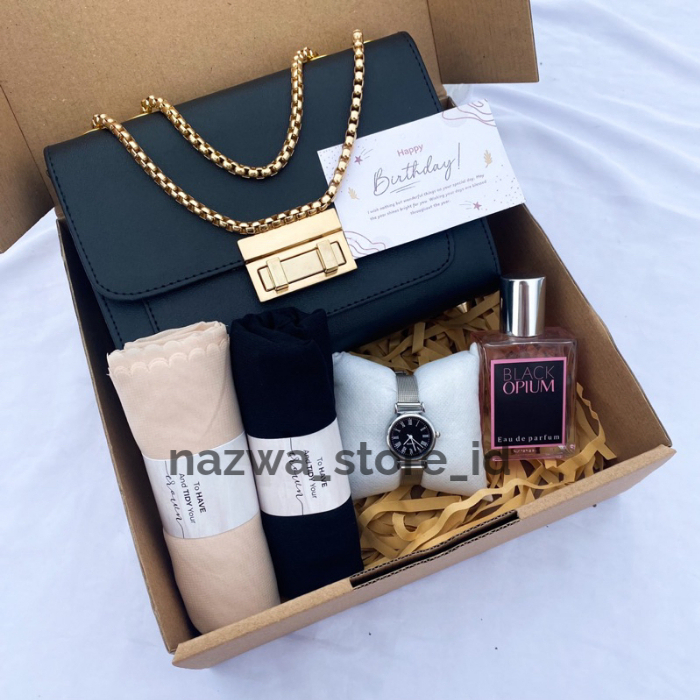 Kado Tas Selempang Wanita Hitam dengan Parfum Black Opium dan Aksesoris dalam Kotak