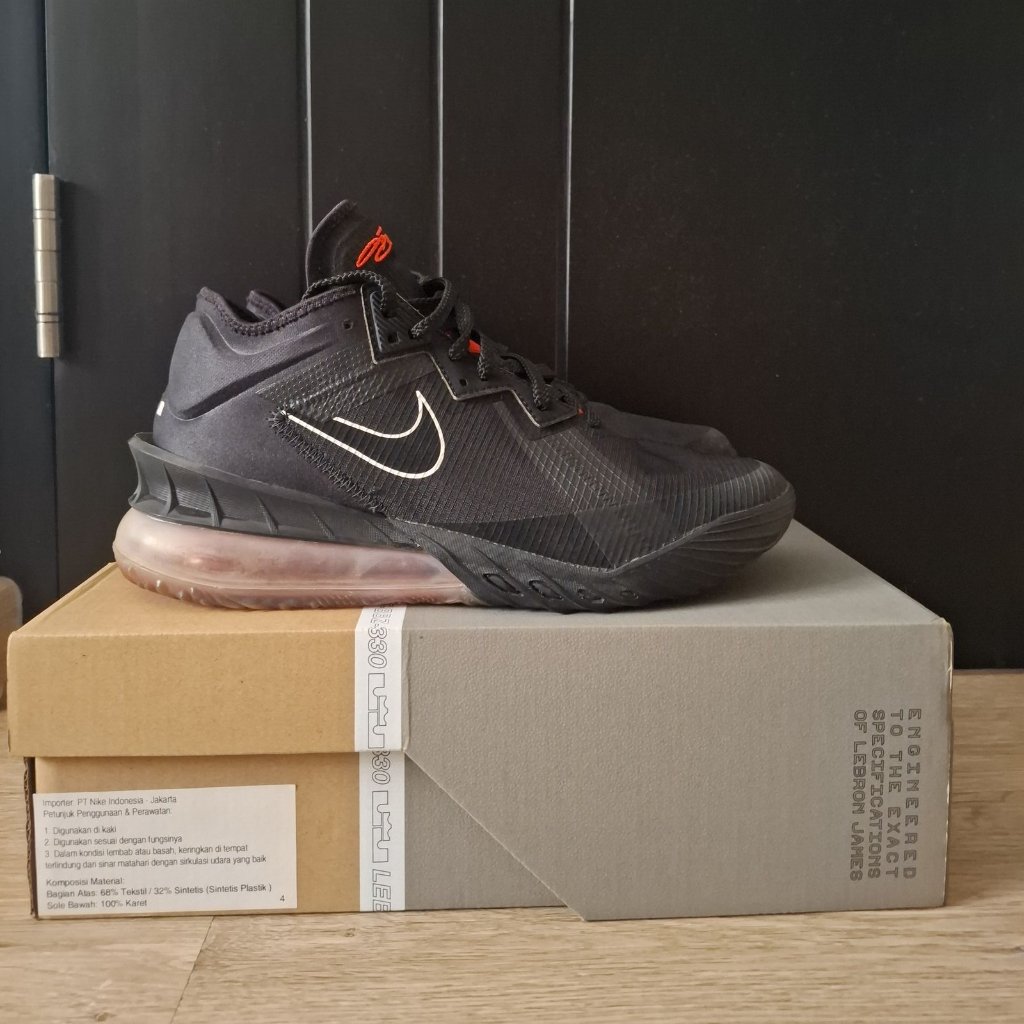 Lebron 18 Low "Bred" (VNDS)