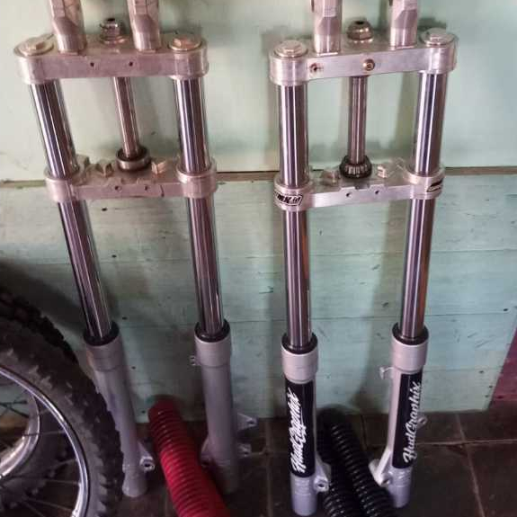 TELE TELESKOPIK SHOCK DEPAN GORDON KYB AS 41 ORIGINAL TYPE NEW LOGO DI BOTOM BEKAS PNP KLX DTRACKER