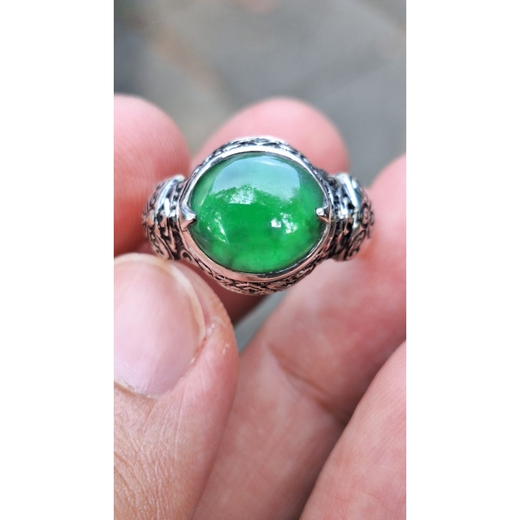 Jadeite jade type A / Natural batu giok burma