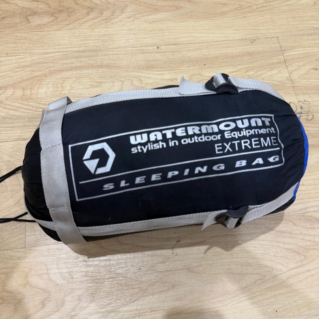 Sleeping Bag Watermount Extreme Second Sekali Pakai Kondisi Bagus