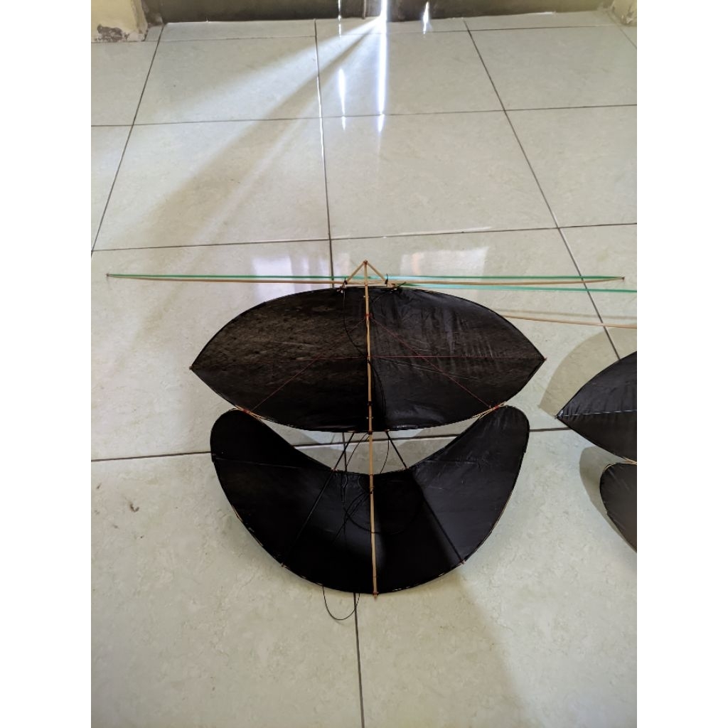 Layangan Gapangan Babon Anggrem Mini Bambu Petung Terbang