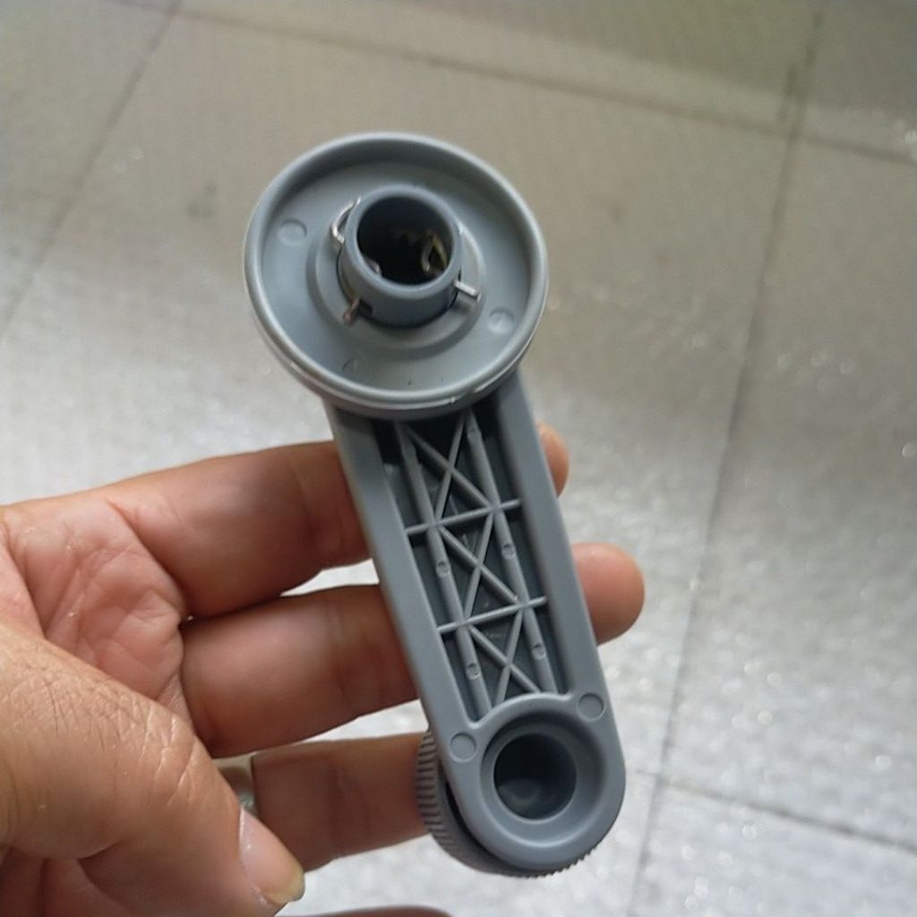 putaran kaca mobil mitsubhisi canter