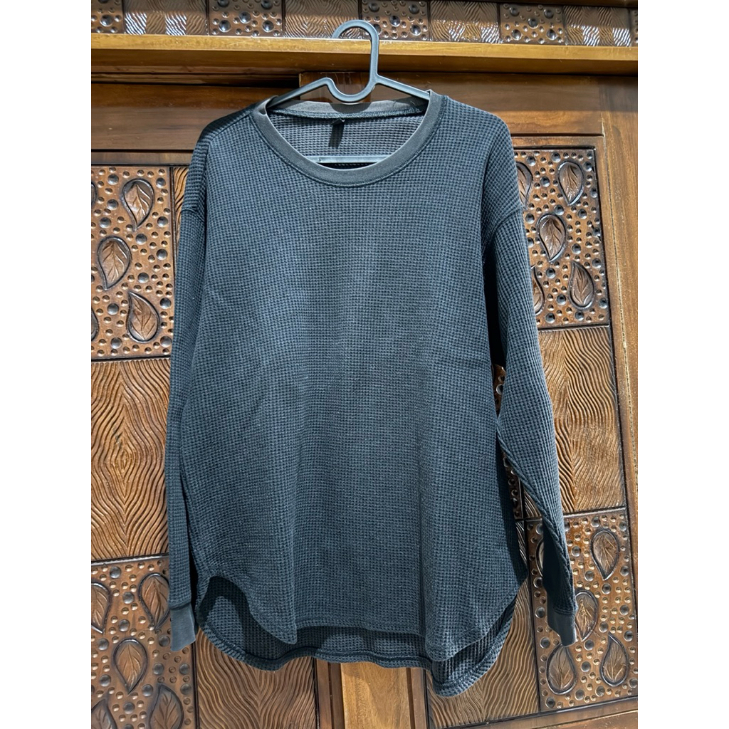 UNIQLO- knit sweater- Original