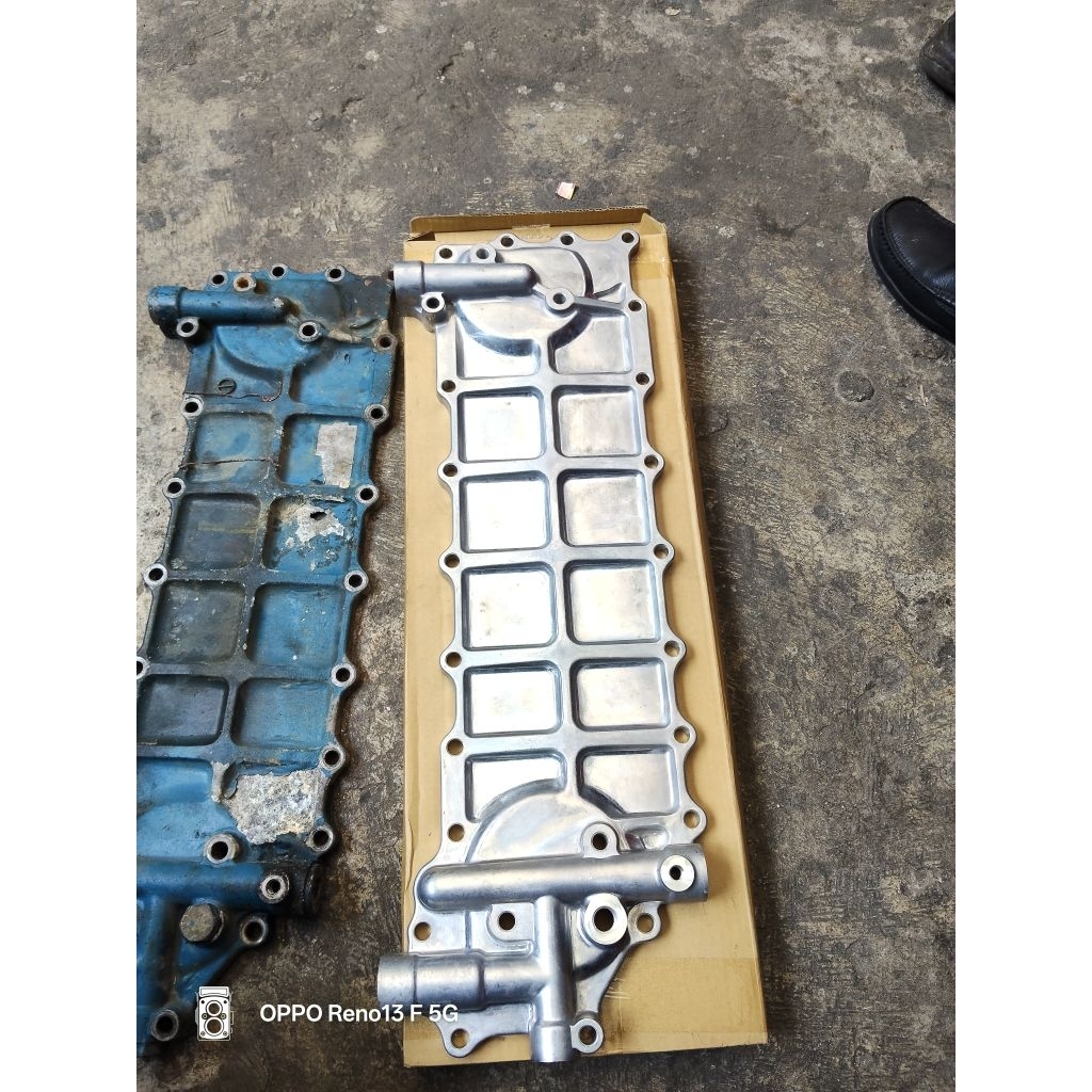 cover oil coller Mitsubishi 6D24