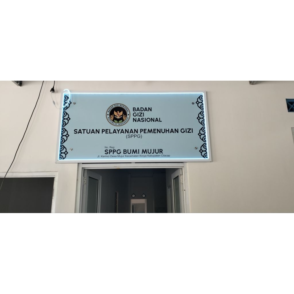 

PAPAN NAMA SPPG LAMPU