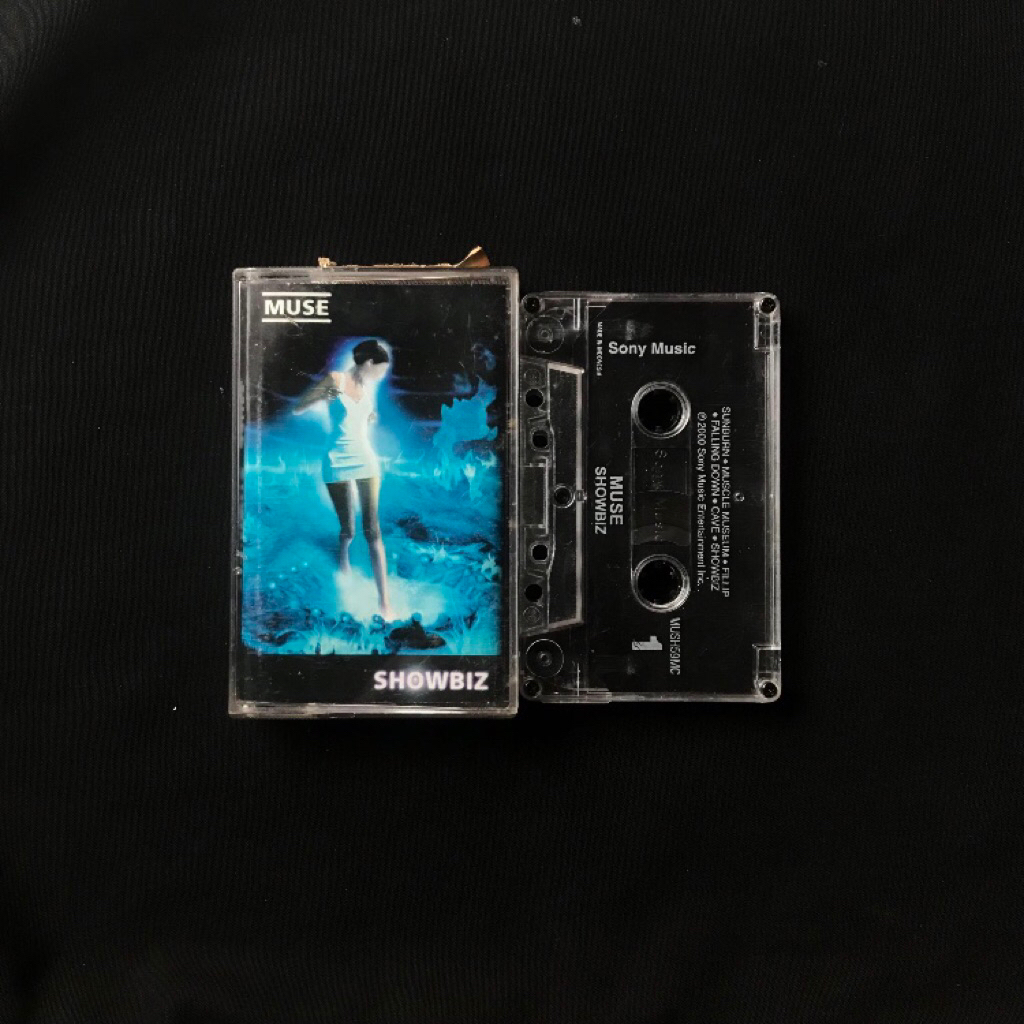 Kaset Muse - Showbiz