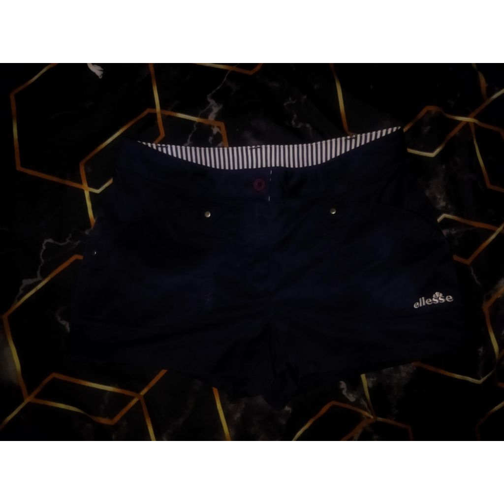 celana wanita ellese