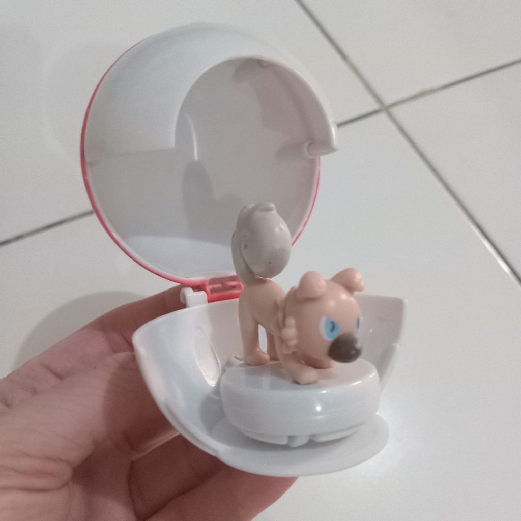 pokemon KFC chaki meal auto catch rockruff with pokeball