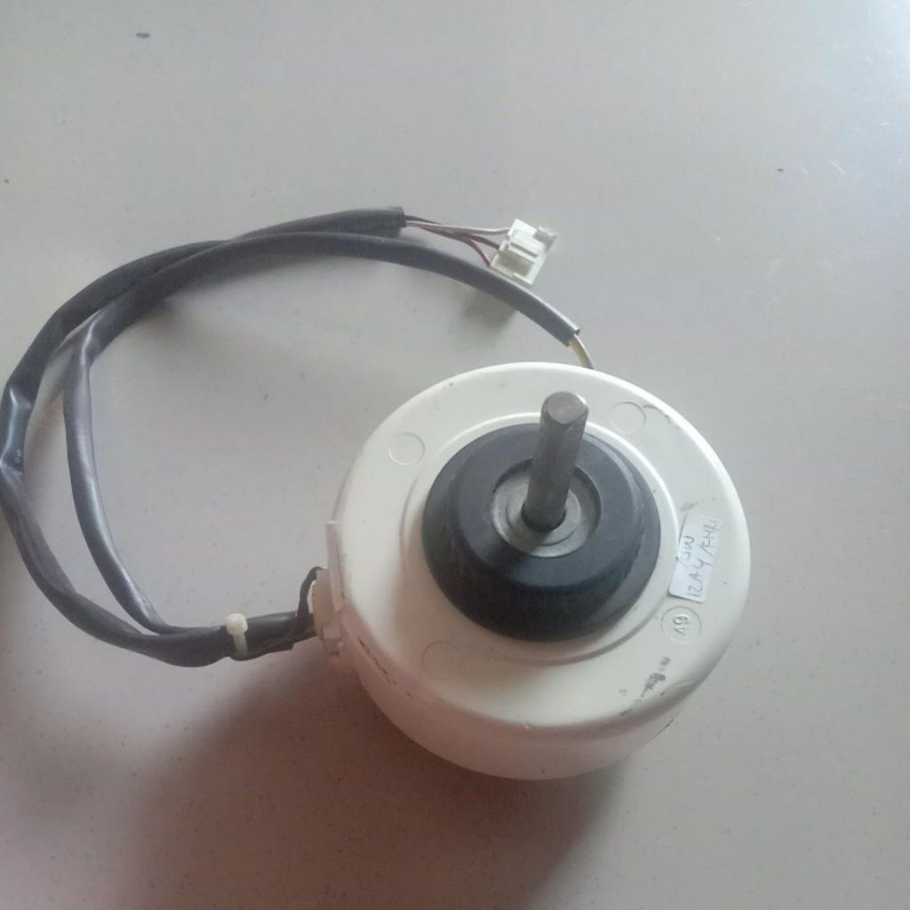 motor fan indoor AC merk Midea model ASW-12A4/FHR1