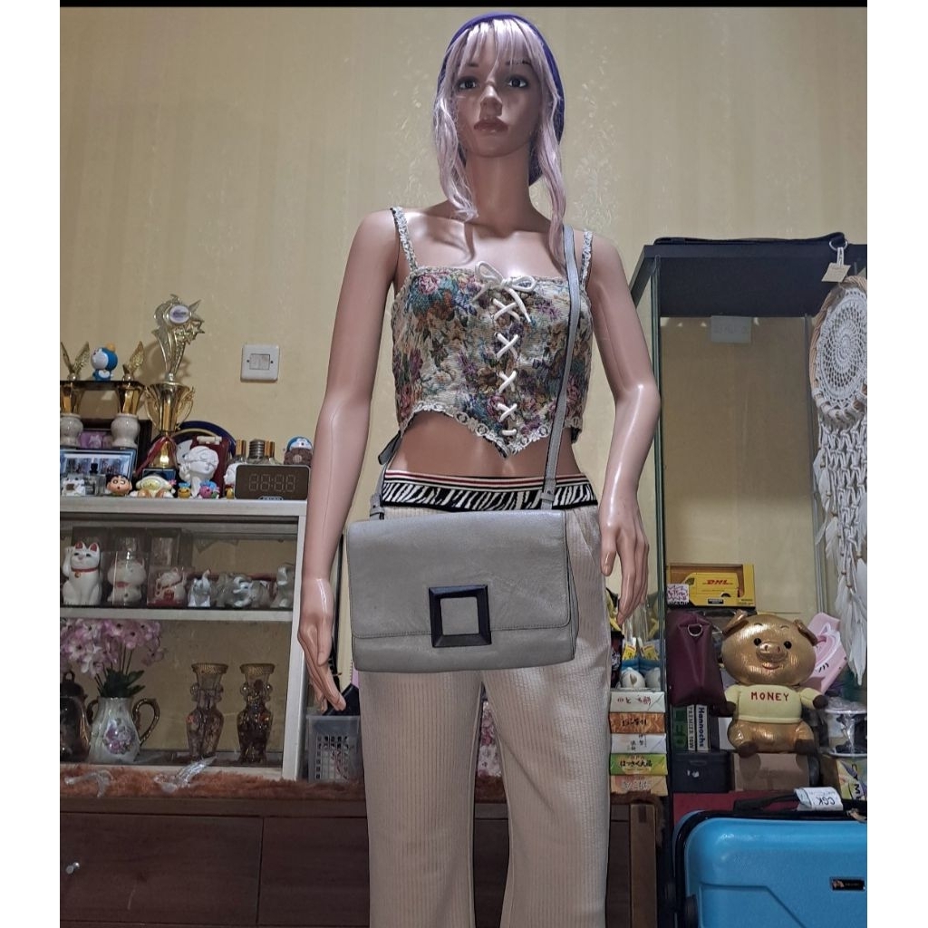 Tas Selempang Slingbag Rouge&Lounge-Abu Preloved Seken Bekas